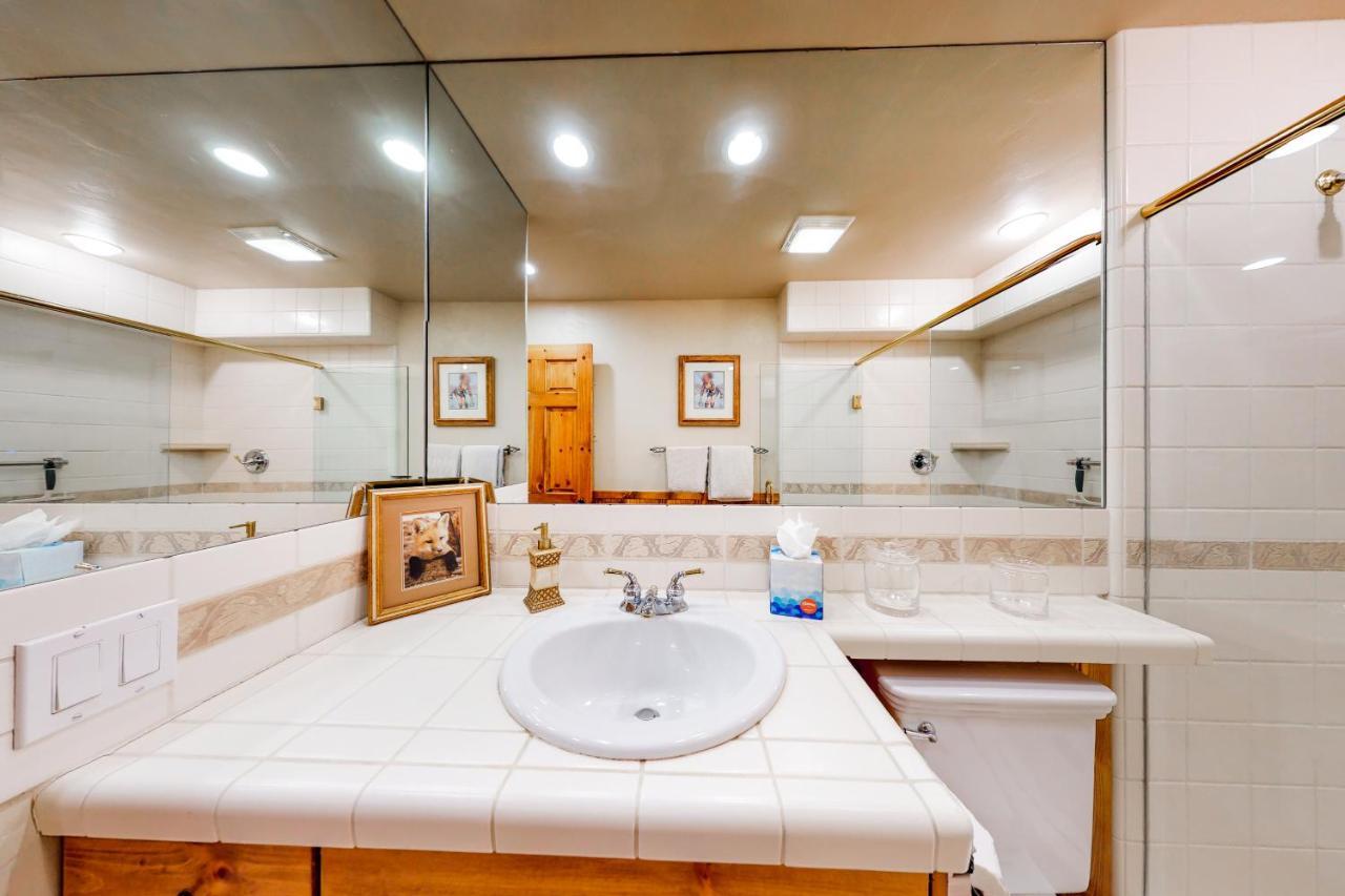 Warm Springs Wonder Apartment เคทชัม ภายนอก รูปภาพ